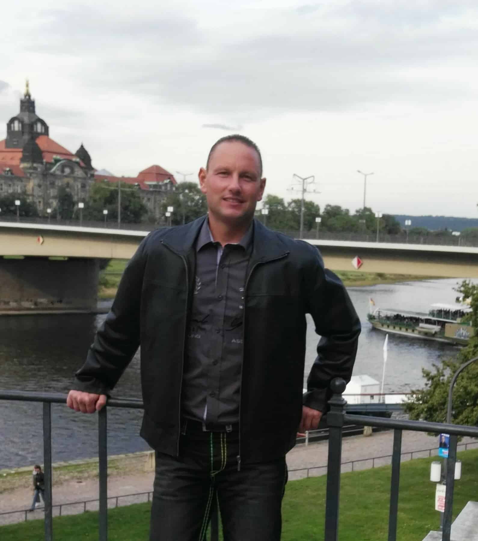 Suche schlanke Sie für Sex 1 Suche schlanke Sie für Sex 1