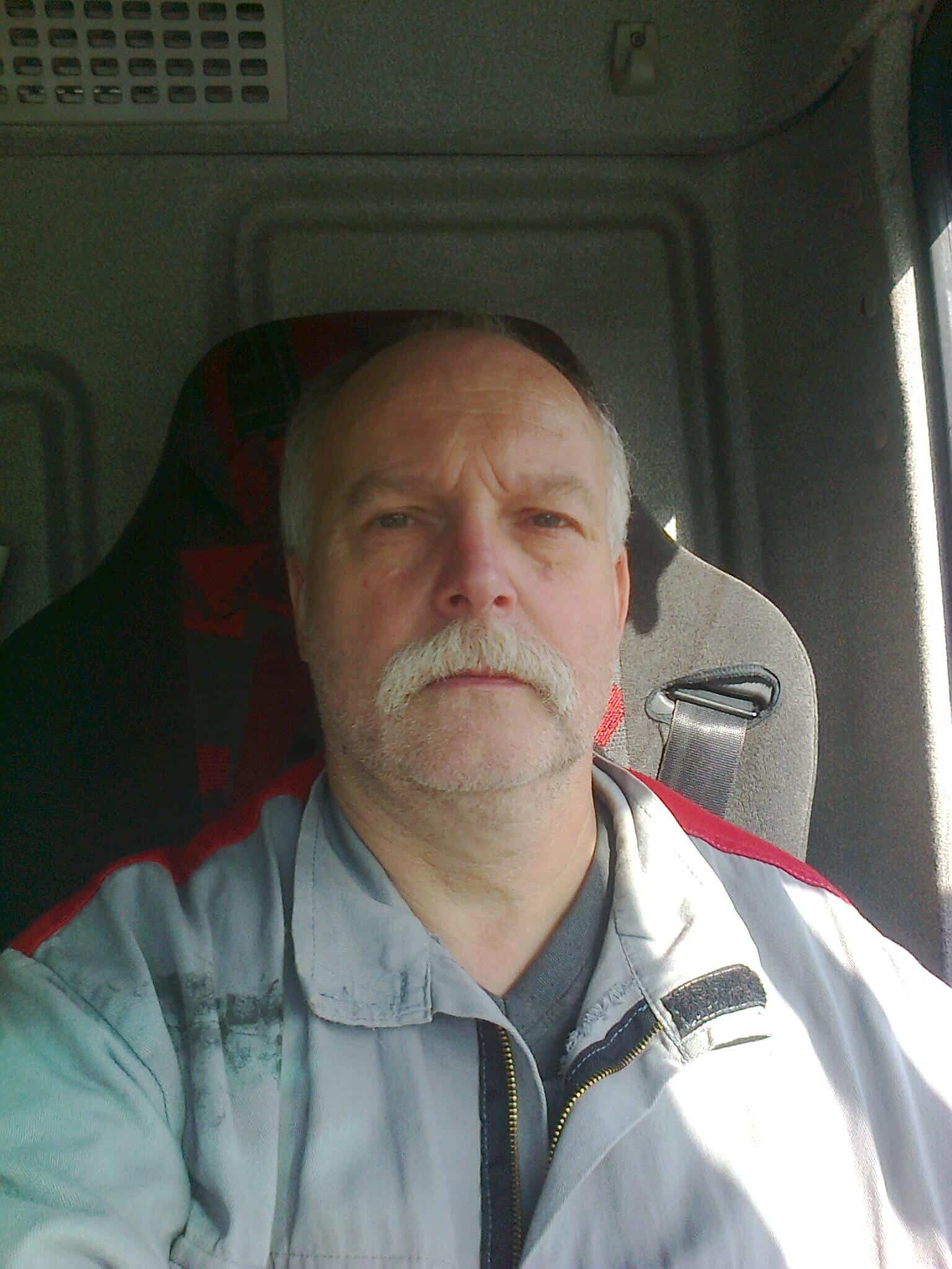 FOTKY NAHYCH HOLEK LEZBICKY FOTO Seznamka trutnov sex praha